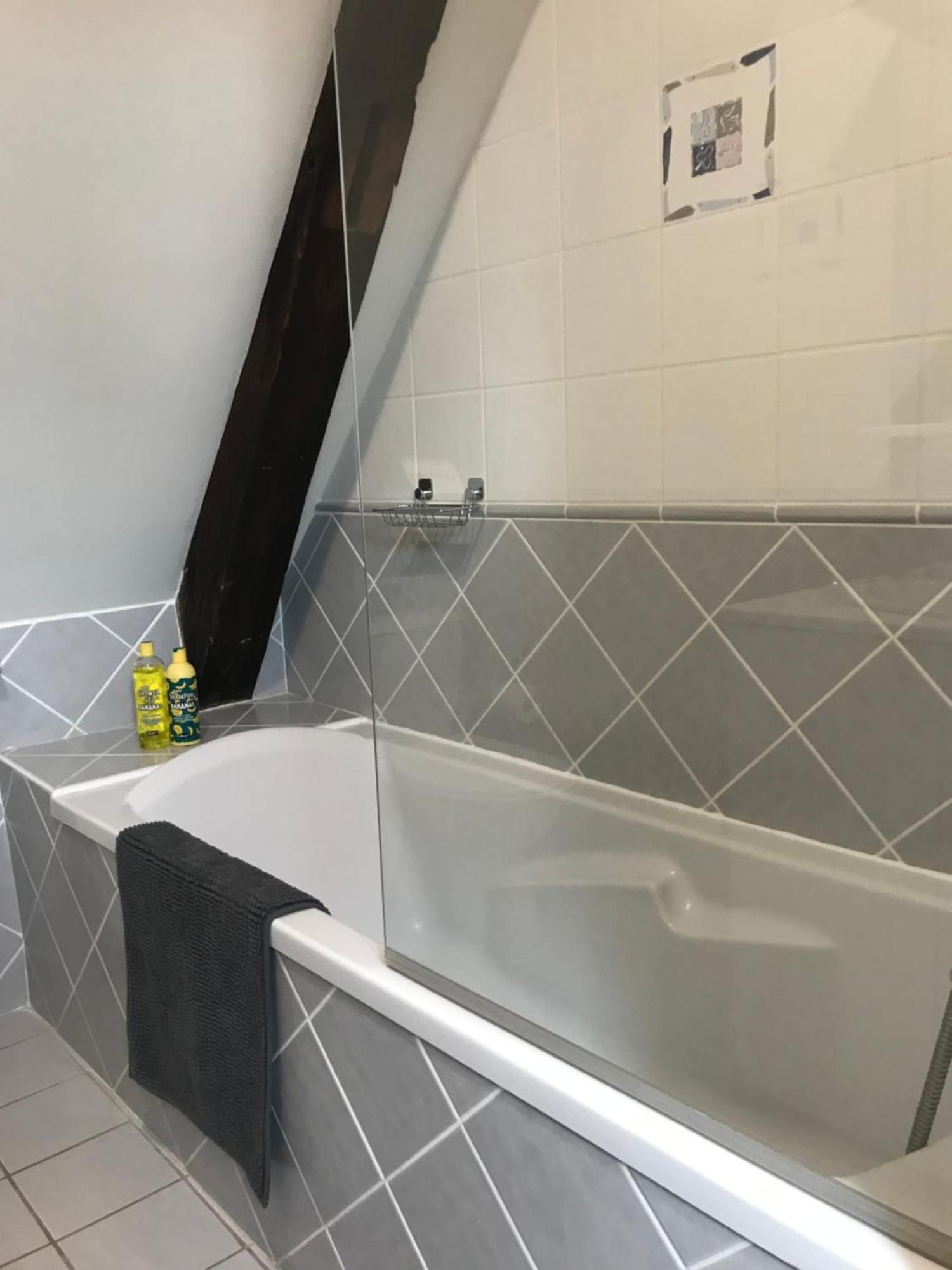 Apartamento Le Sacre Troyes Exterior foto
